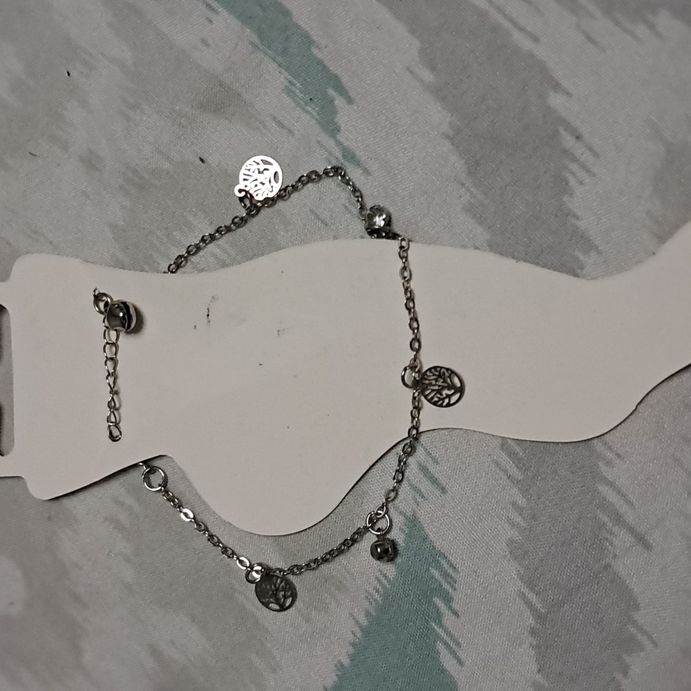 Anklet